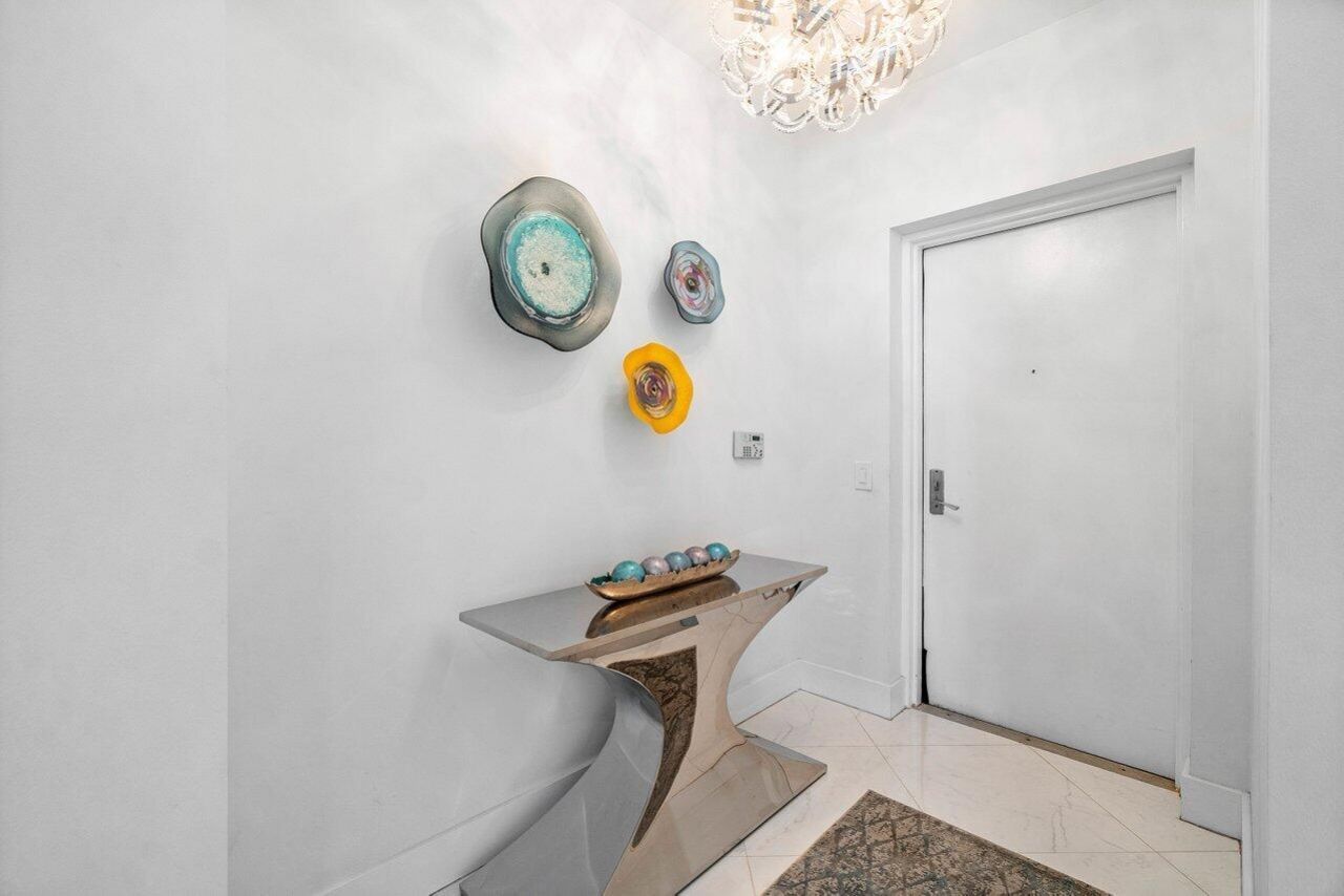 2640 Lake Shore Drive, Unit 2307, Riviera Beach, FL 33404 Photo