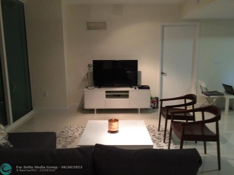 1861 NW South River Drive, Unit 2008, Miami, FL 33125 Photo