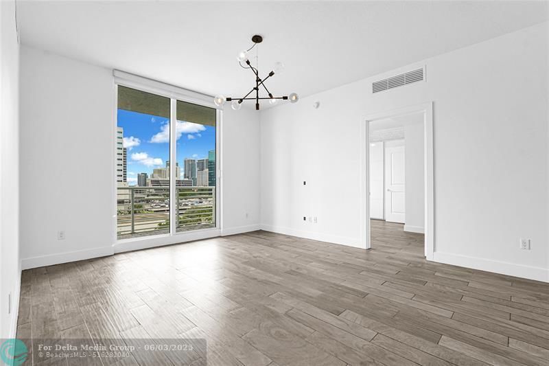 315 NE 3rd Avenue, Unit 805, Fort Lauderdale, FL 33301 Photo