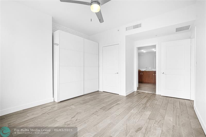 315 NE 3rd Avenue, Unit 805, Fort Lauderdale, FL 33301 Photo