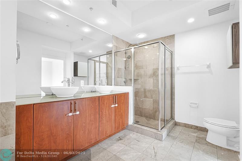 315 NE 3rd Avenue, Unit 805, Fort Lauderdale, FL 33301 Photo