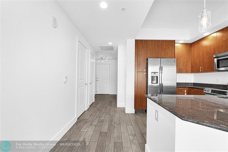 315 NE 3rd Avenue, Unit 805, Fort Lauderdale, FL 33301 Photo