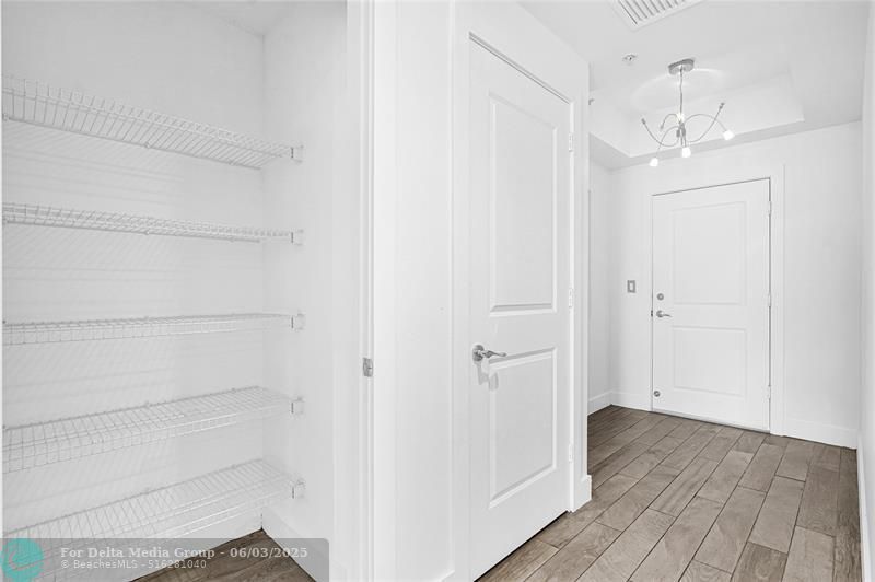 315 NE 3rd Avenue, Unit 805, Fort Lauderdale, FL 33301 Photo