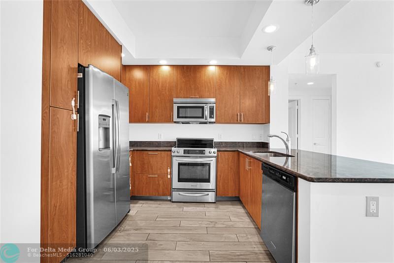 315 NE 3rd Avenue, Unit 805, Fort Lauderdale, FL 33301 Photo