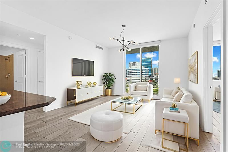 315 NE 3rd Avenue, Unit 805, Fort Lauderdale, FL 33301 Photo