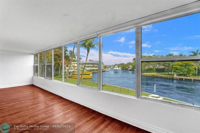 818 SE 4th St, Unit 202, Fort Lauderdale, FL 33301 Main Photo