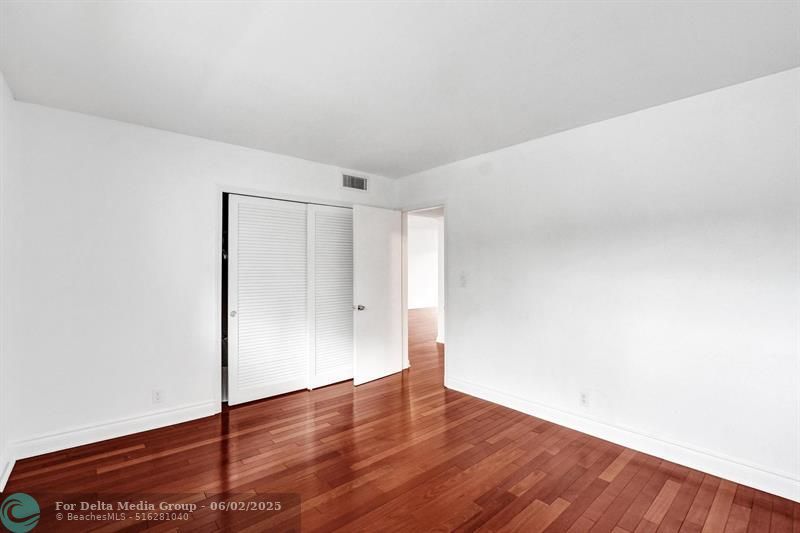 818 SE 4th Street, Unit 202, Fort Lauderdale, FL 33301 Photo