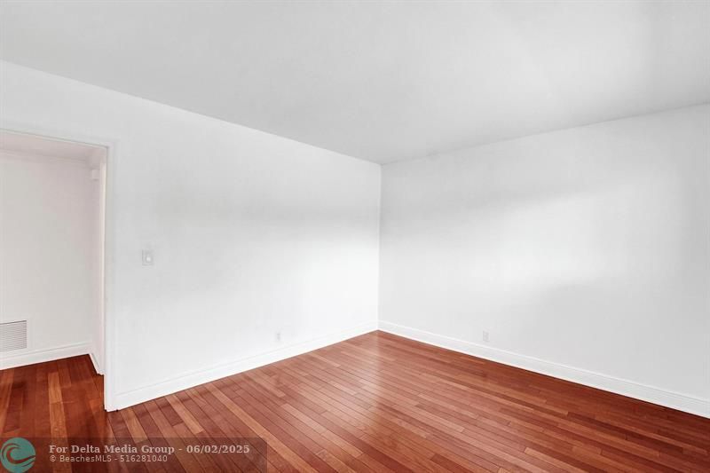 818 SE 4th Street, Unit 202, Fort Lauderdale, FL 33301 Photo