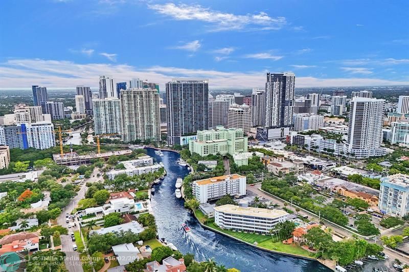 818 SE 4th Street, Unit 202, Fort Lauderdale, FL 33301 Photo