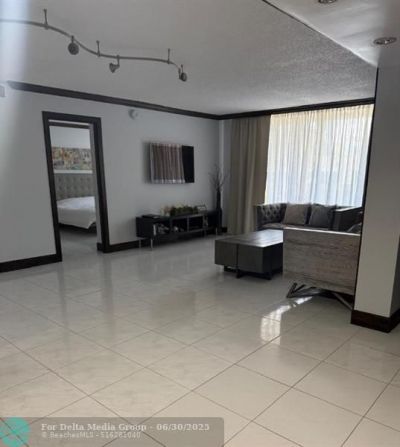 1833 S Ocean Drive, Unit 1209, Hallandale Beach, FL 33009 Photo