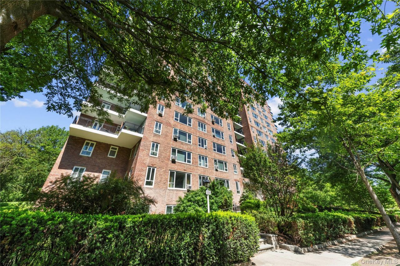 5355 Henry Hudson Parkway W, Unit 4G, Bronx, NY 10471 Main Photo
