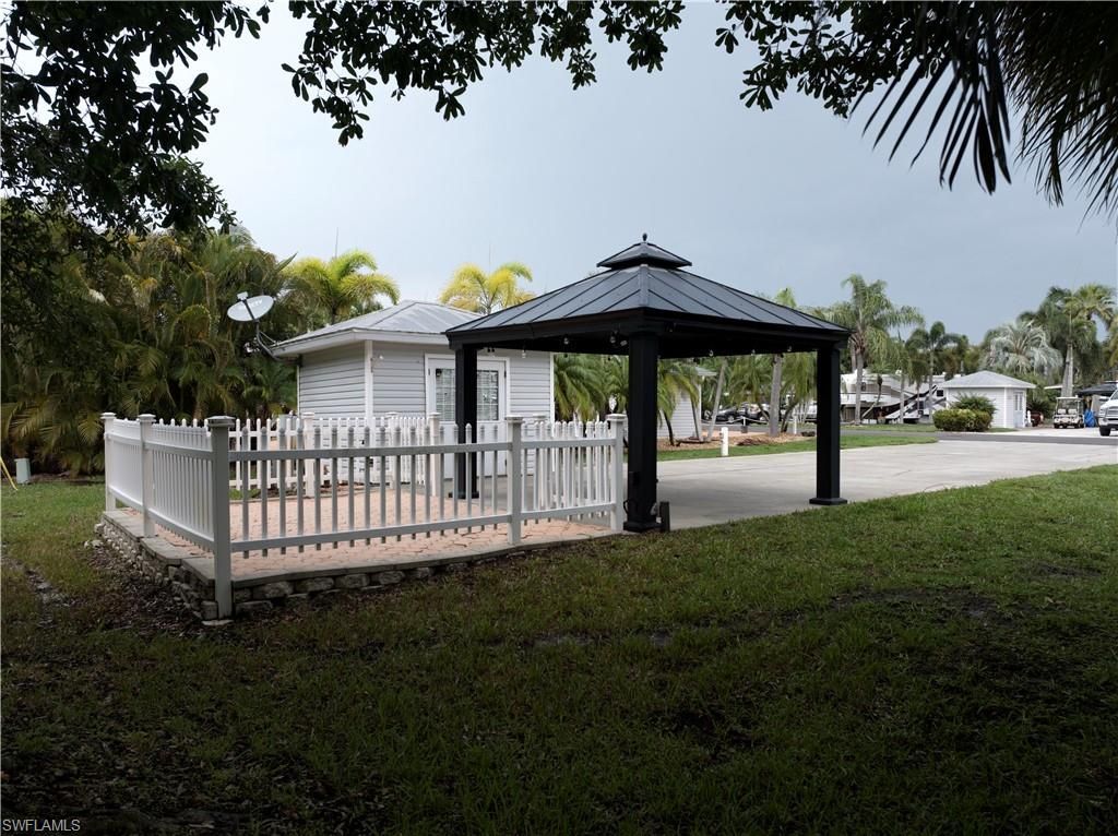 5850 Maplewood Ct, Fort Myers, FL 33905 Photo