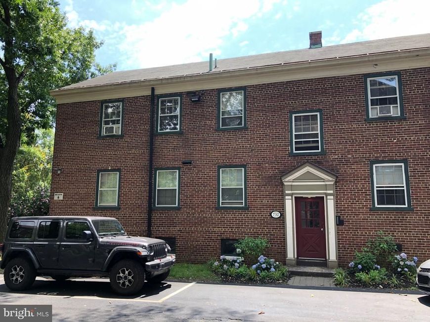 732 North Terrace, Unit D, Philadelphia, PA 19123 Main Photo