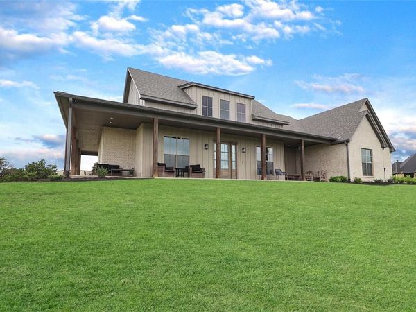 115 Cedar Mountain Drive, Weatherford, TX 76085