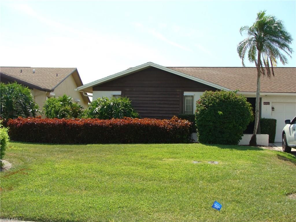 4802 Lakewood Blvd, Naples, FL 34112 Photo