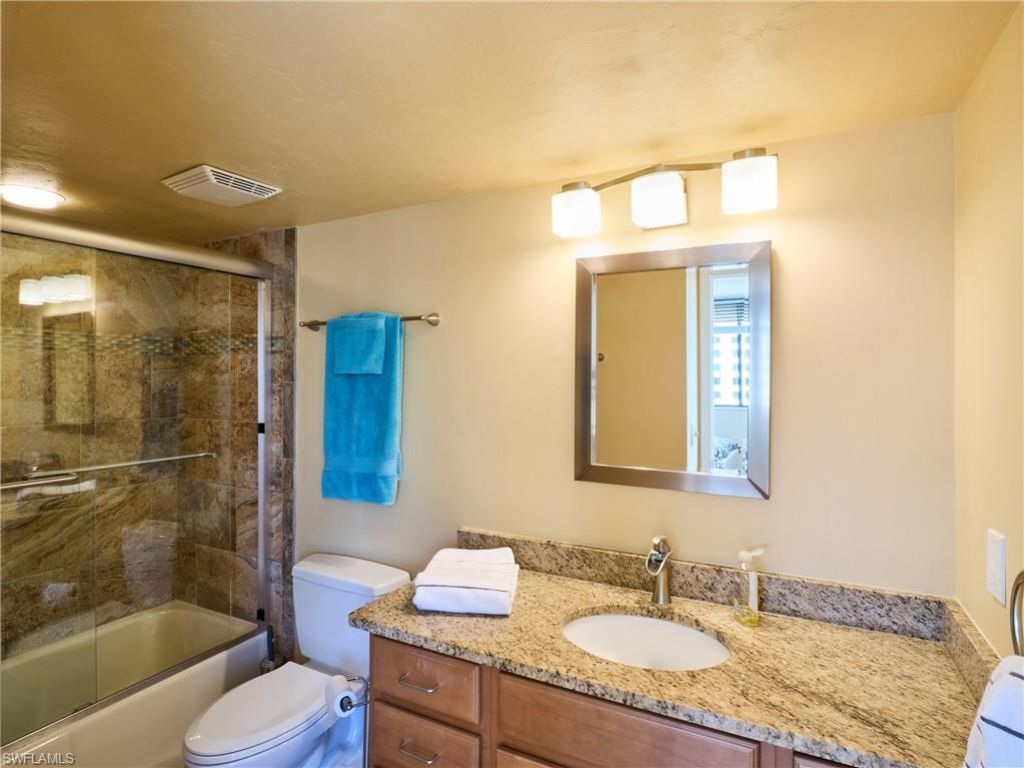 17 Bluebill Ave, Unit 901, Naples, FL 34108 Photo