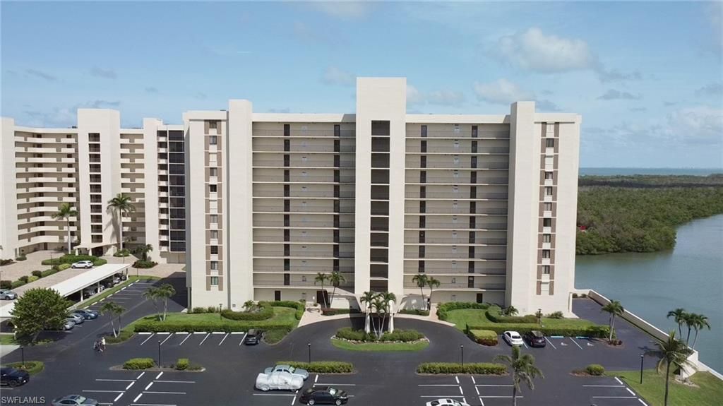 17 Bluebill Ave, Unit 901, Naples, FL 34108 Photo