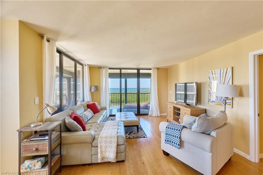17 Bluebill Ave, Unit 901, Naples, FL 34108 Photo