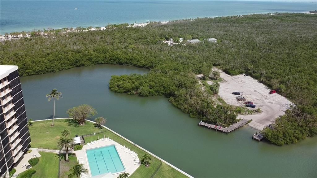 17 Bluebill Ave, Unit 901, Naples, FL 34108 Photo