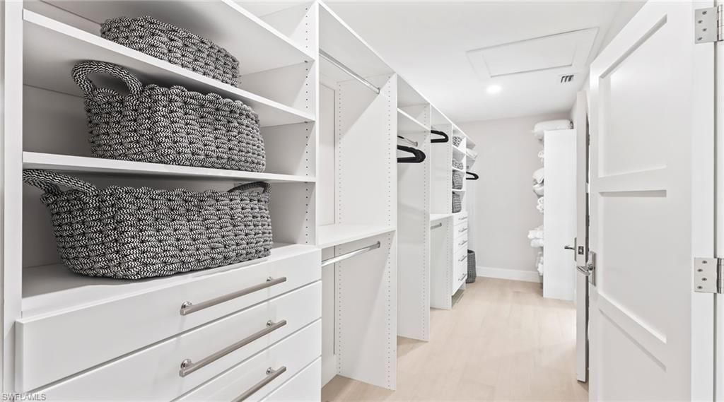 440 Kings Town Dr, Naples, FL 34102 Photo