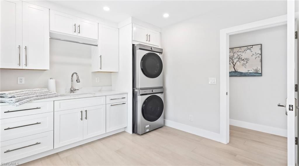 440 Kings Town Dr, Naples, FL 34102 Photo