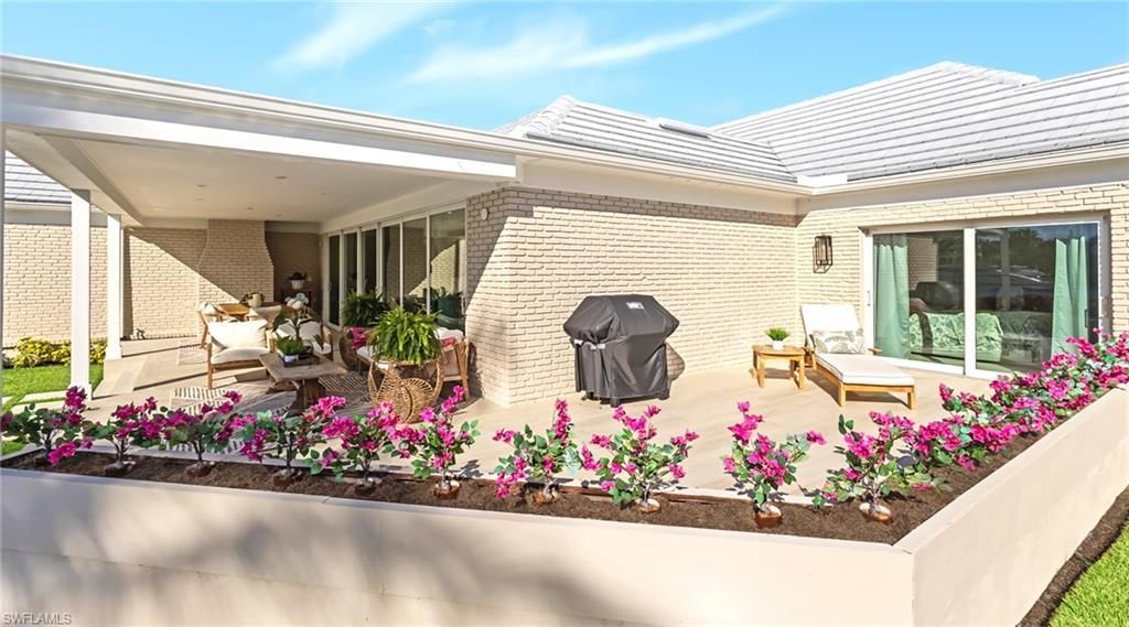 440 Kings Town Dr, Naples, FL 34102 Photo