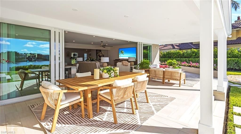 440 Kings Town Dr, Naples, FL 34102 Photo