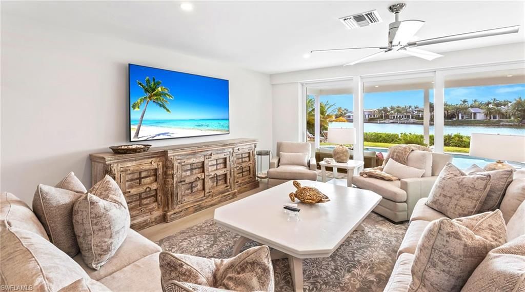 440 Kings Town Dr, Naples, FL 34102 Photo