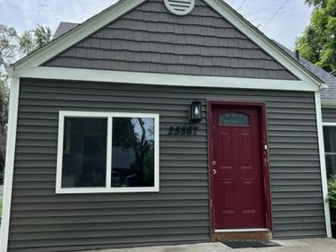 25587 Ivanhoe, Redford Twp, MI 48239
