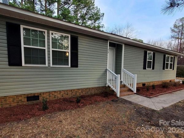 118 Malloy Street, Red Springs, NC 28377