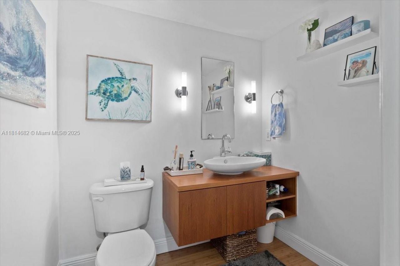 1250 S Miami Ave, Unit 2208, Miami, FL 33130 Photo