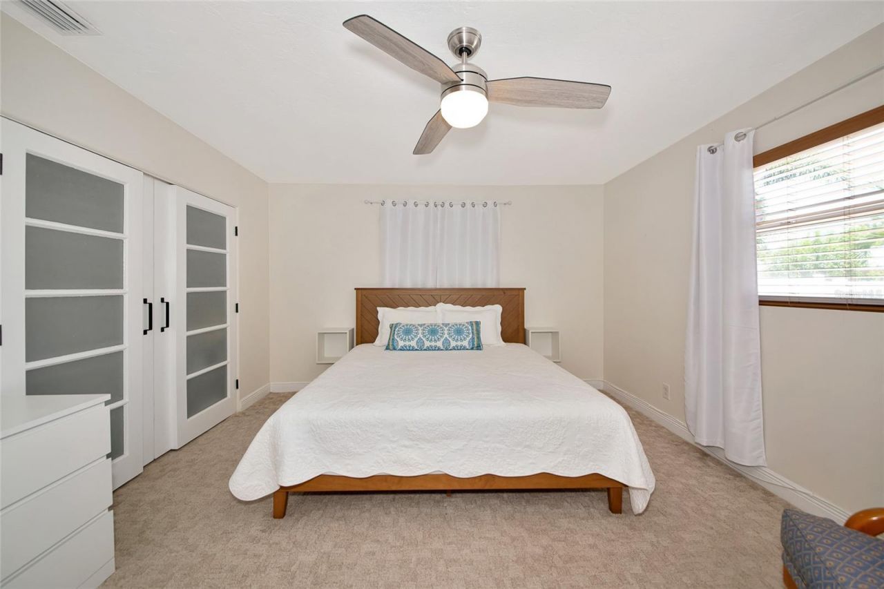 2363 Milford Circle, Sarasota, FL 34239 Photo