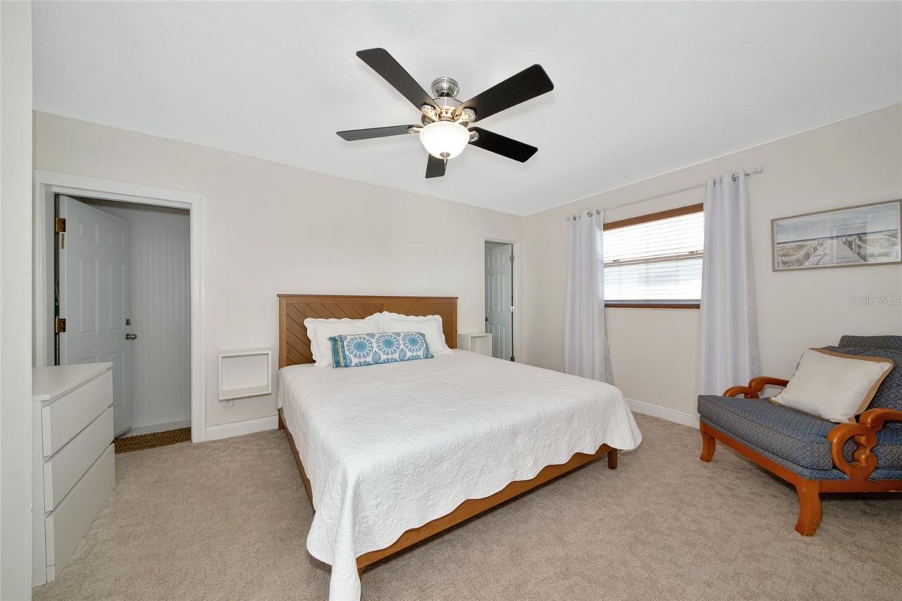 2363 Milford Circle, Sarasota, FL 34239 Photo