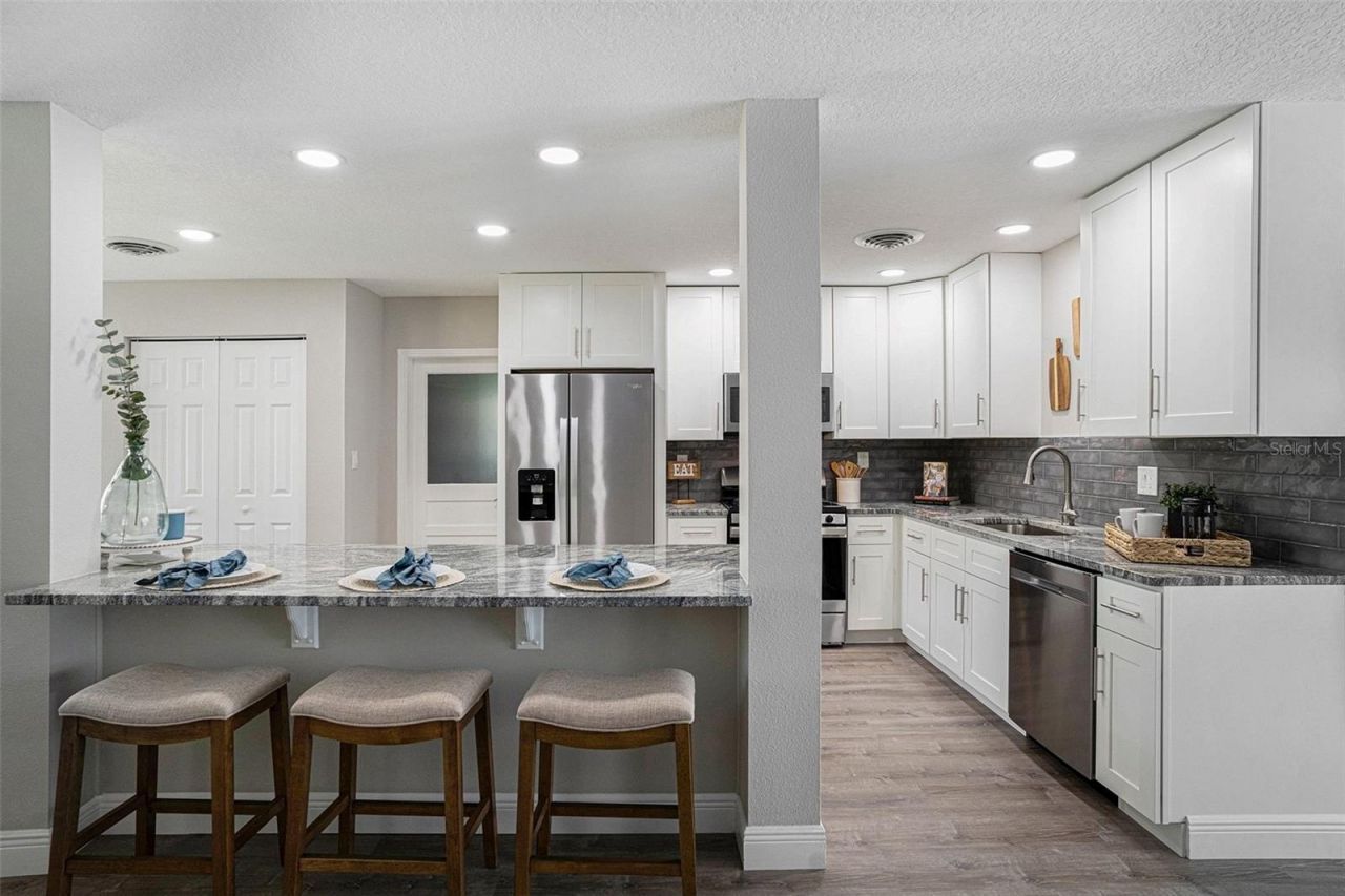 415 Mission Hills Avenue, Temple Terrace, FL 33617 Photo