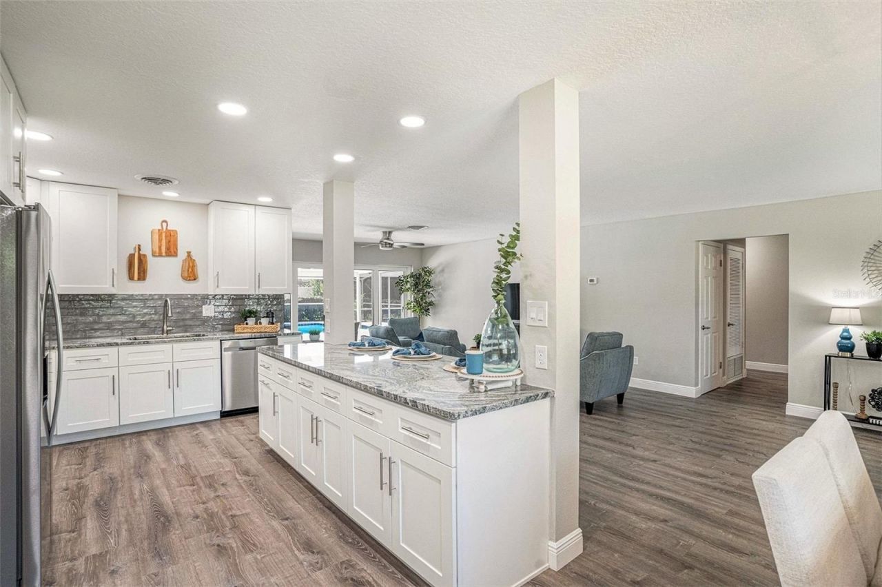 415 Mission Hills Avenue, Temple Terrace, FL 33617 Photo