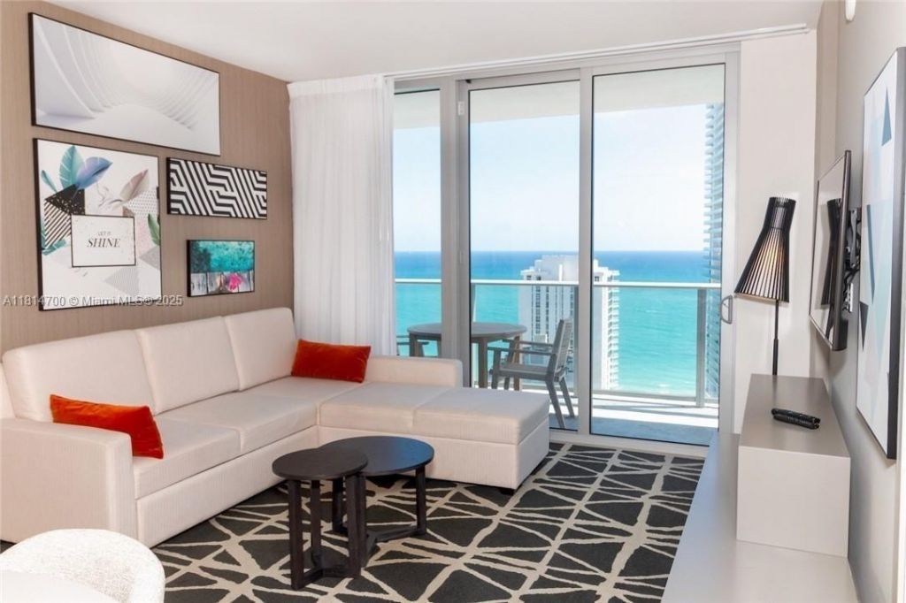 4010 S Ocean Dr, Unit R1905, Hollywood, FL 33019 Photo