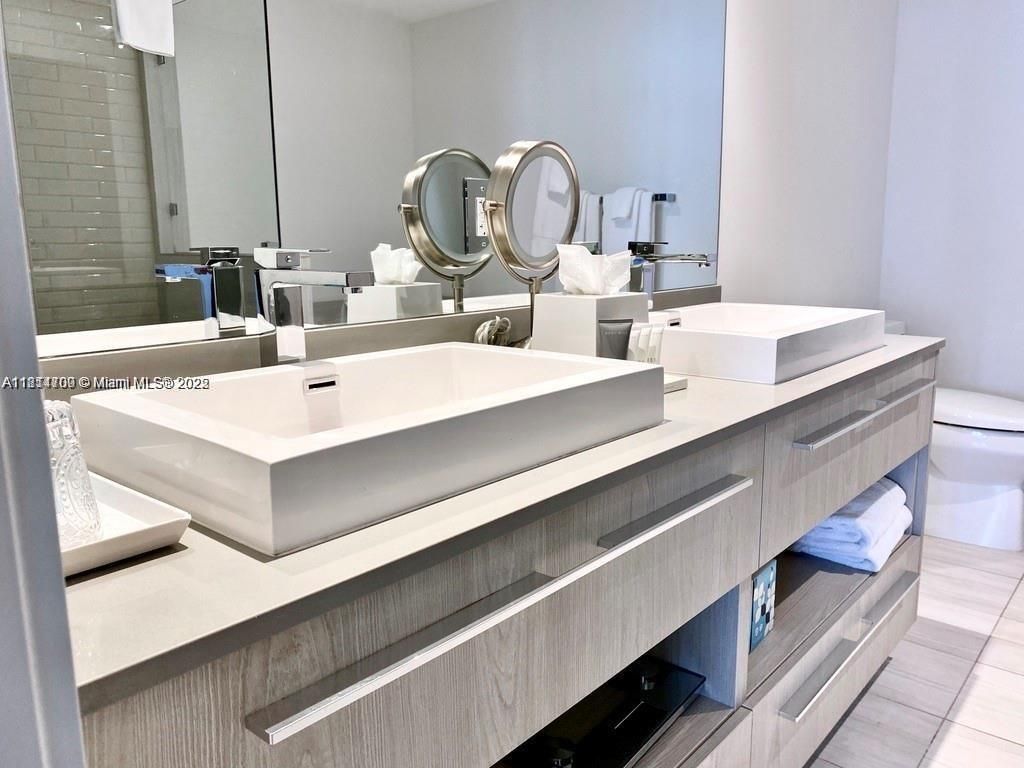 4010 S Ocean Dr, Unit R1905, Hollywood, FL 33019 Photo