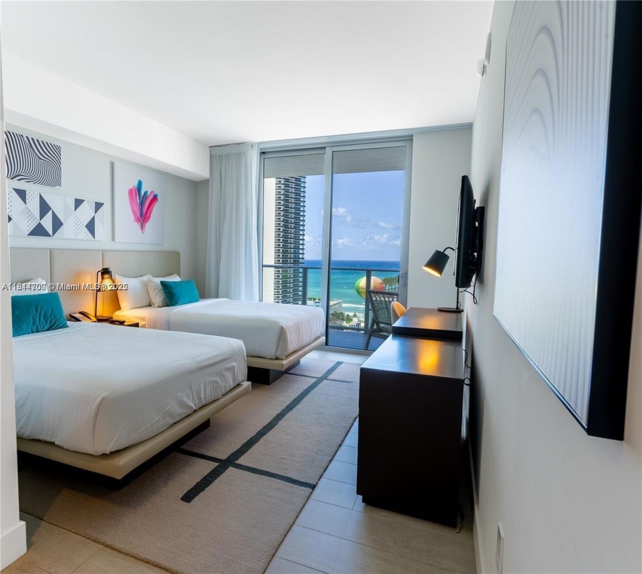 4010 S Ocean Dr, Unit R1905, Hollywood, FL 33019 Photo