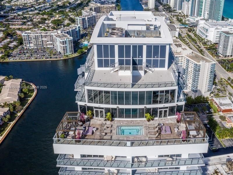 4010 S Ocean Dr, Unit R1905, Hollywood, FL 33019 Photo