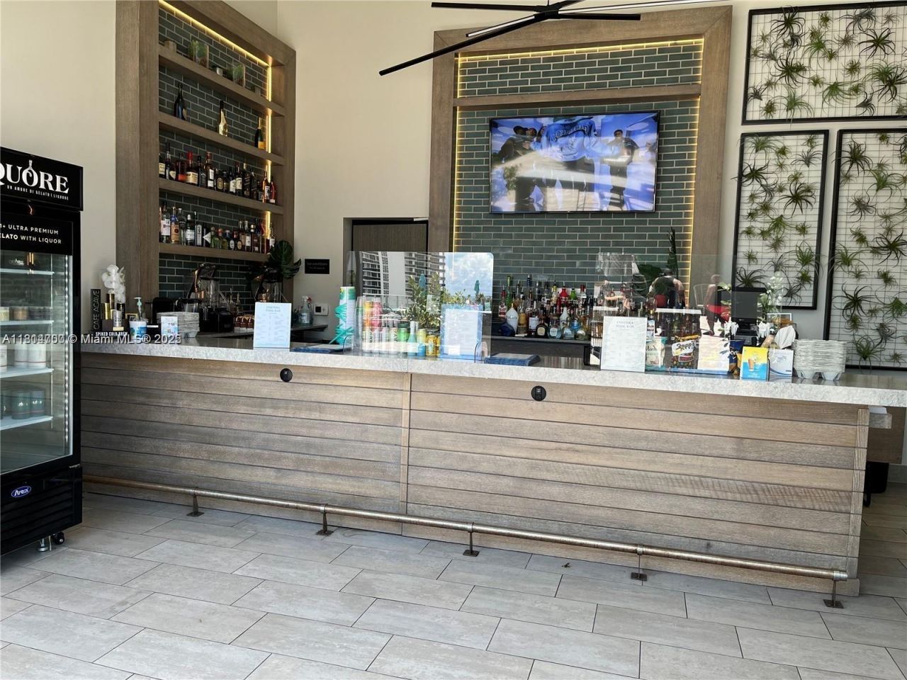 4010 S Ocean Dr, Unit R1905, Hollywood, FL 33019 Photo