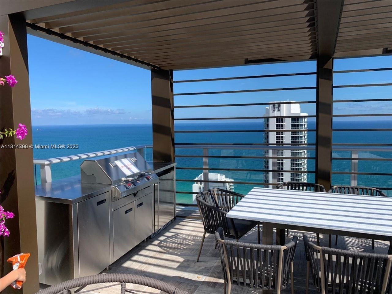 4010 S Ocean Dr, Unit R1905, Hollywood, FL 33019 Photo