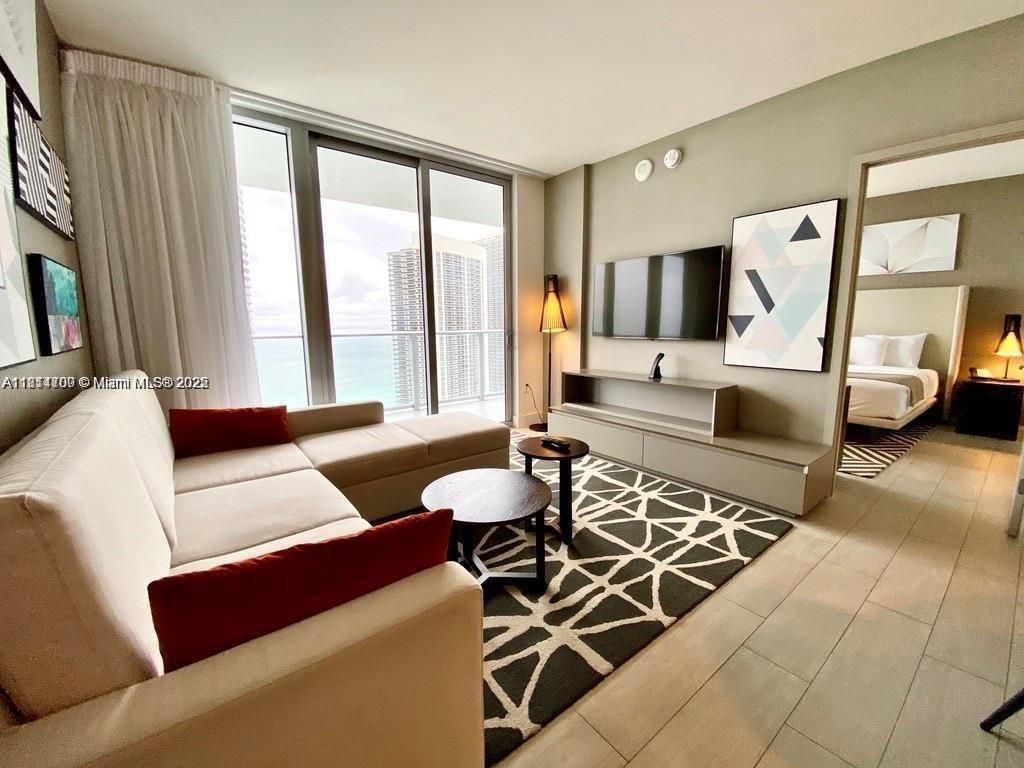 4010 S Ocean Dr, Unit R1905, Hollywood, FL 33019 Photo