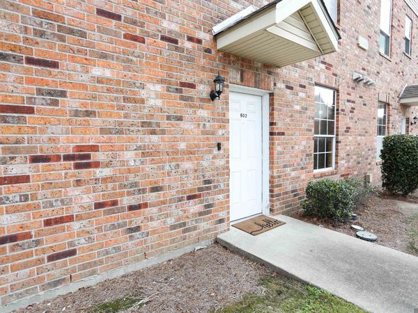 4441 Burbank Dr, Unit #602, Baton Rouge, LA 70820