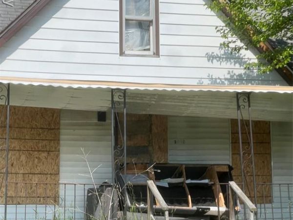 2010 Crocker Avenue, Flint, MI 48503