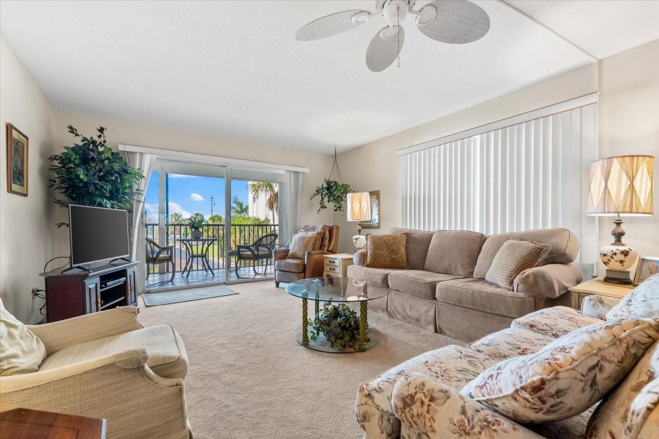 5600 Beach Way Drive, Unit 201, Sarasota, FL 34242 Photo