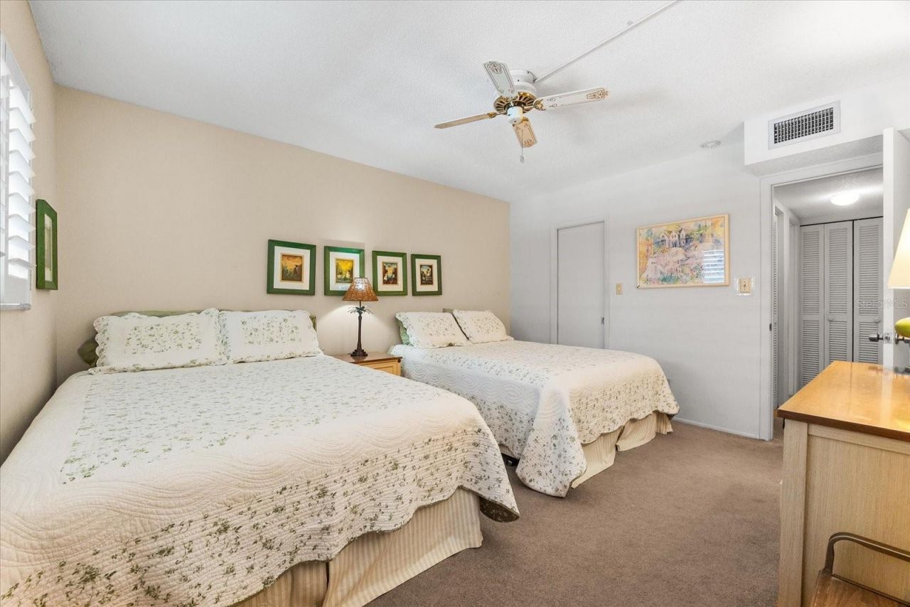 5600 Beach Way Drive, Unit 201, Sarasota, FL 34242 Photo