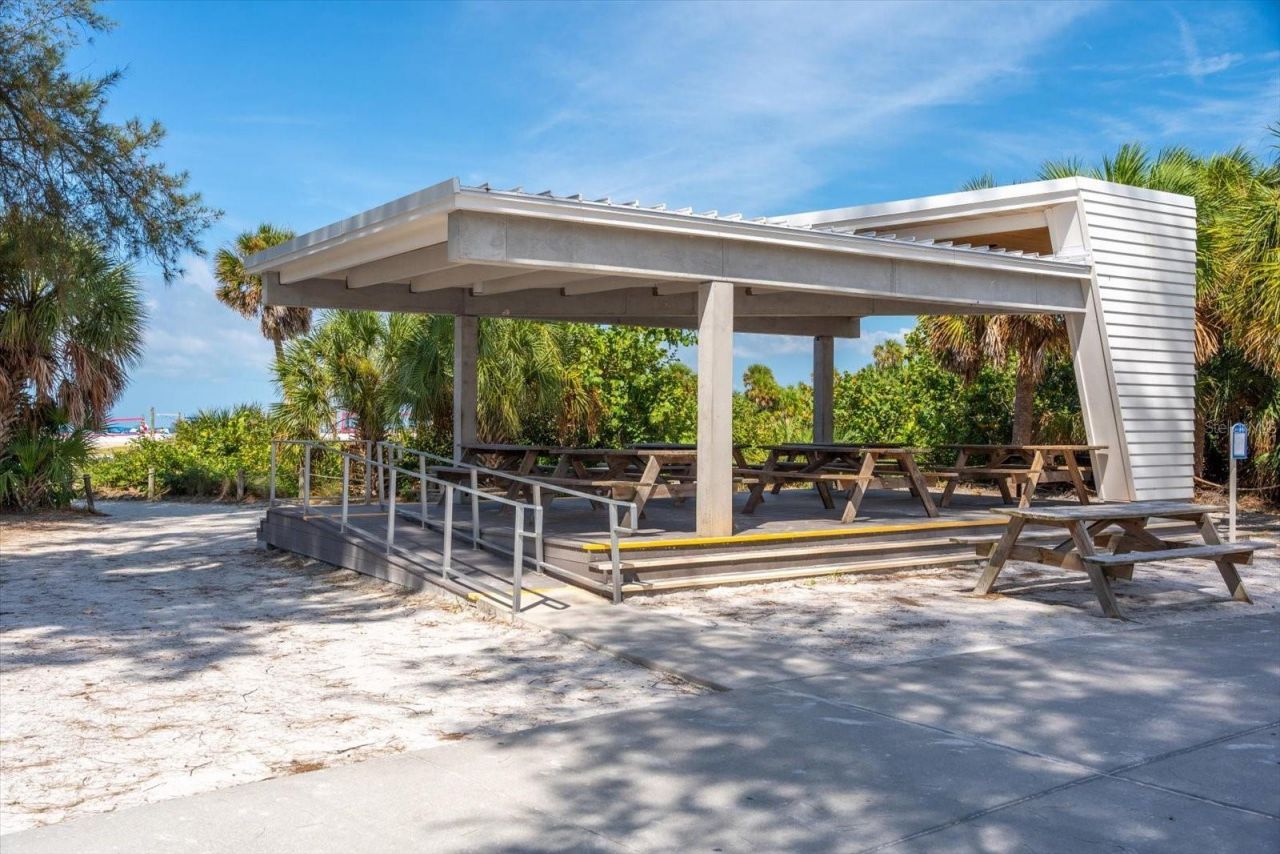 5600 Beach Way Drive, Unit 201, Sarasota, FL 34242 Photo