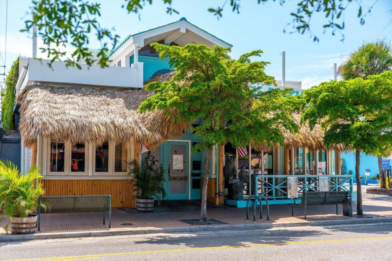 5600 Beach Way Drive, Unit 201, Sarasota, FL 34242 Photo