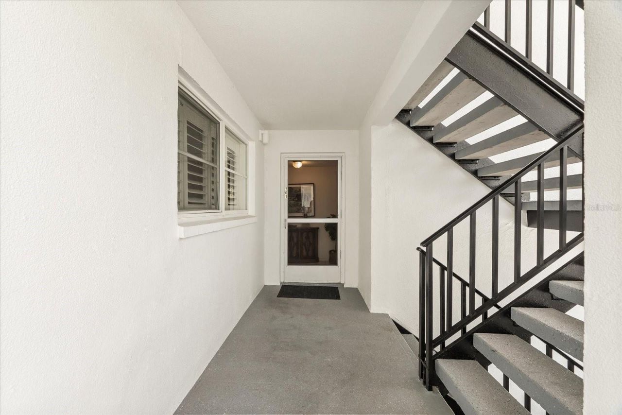 5600 Beach Way Drive, Unit 201, Sarasota, FL 34242 Photo