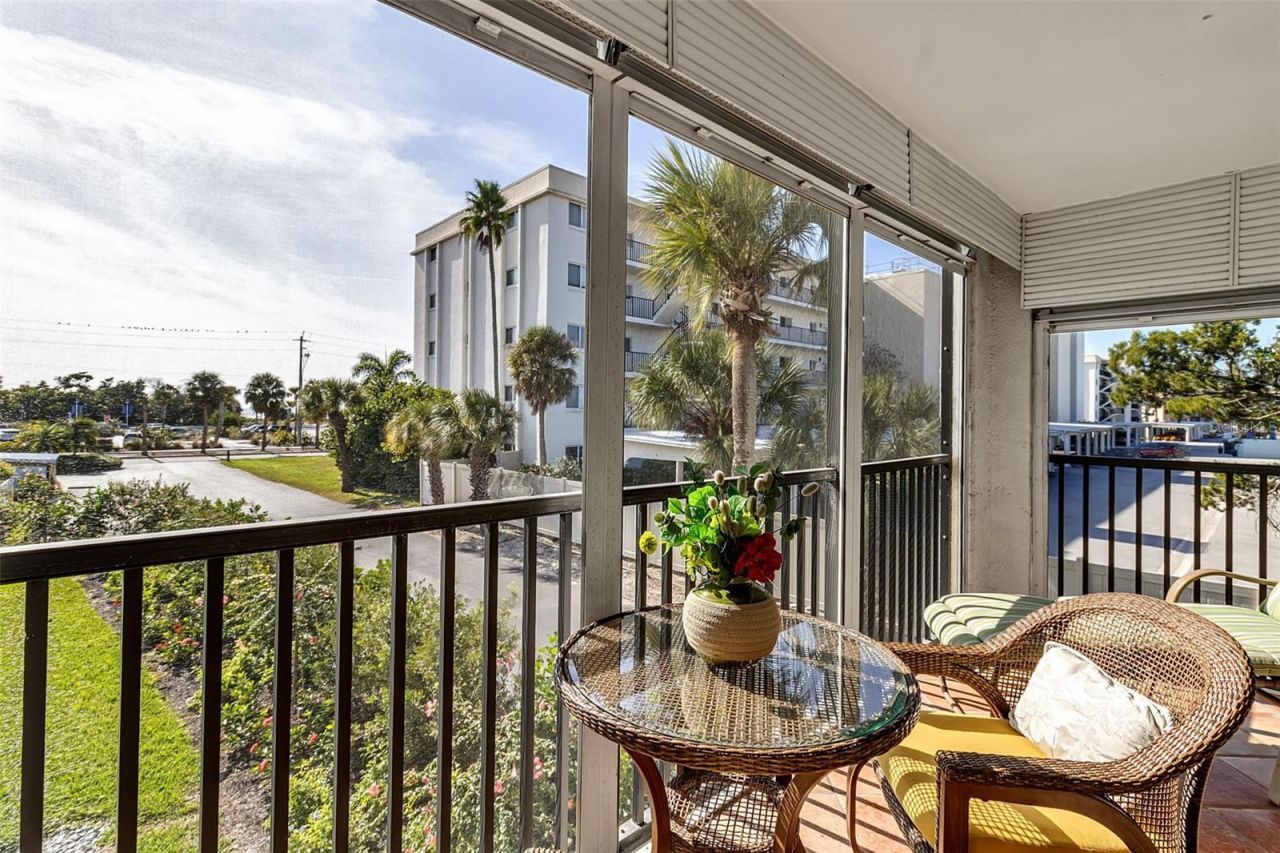 5600 Beach Way Drive, Unit 201, Sarasota, FL 34242 Photo